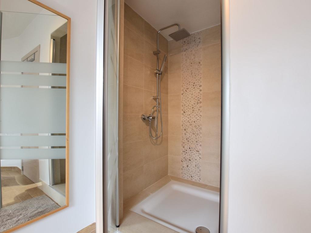 Modern Holiday Home In Bastogne With Fenced Garden エクステリア 写真